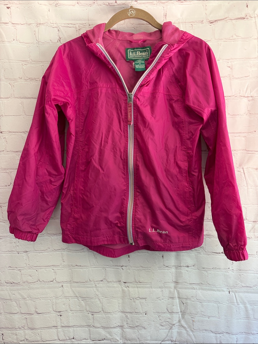 L.L. Bean Magenta Pink Hooded Packable kids Jacket Girls Size 10